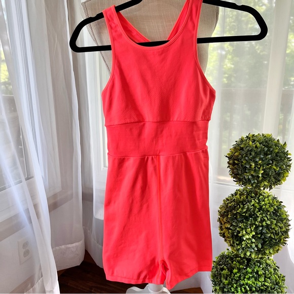 Free People Every Single Time Runsie Neon Coral Sz M/L - Picture 2 of 15